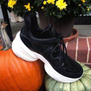 Micheal Kors Olympia Sneakers